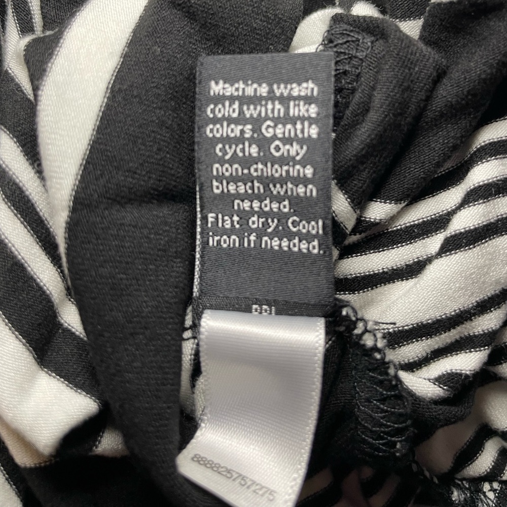 Striped Skirt - Picture 6 of 7
